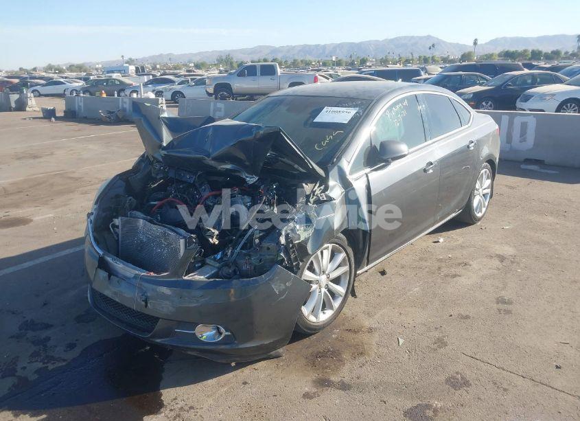 Photo 2 of 2013 Buick Verano LEATHER GROUP (VIN 1G4PS5SK8D4236863)