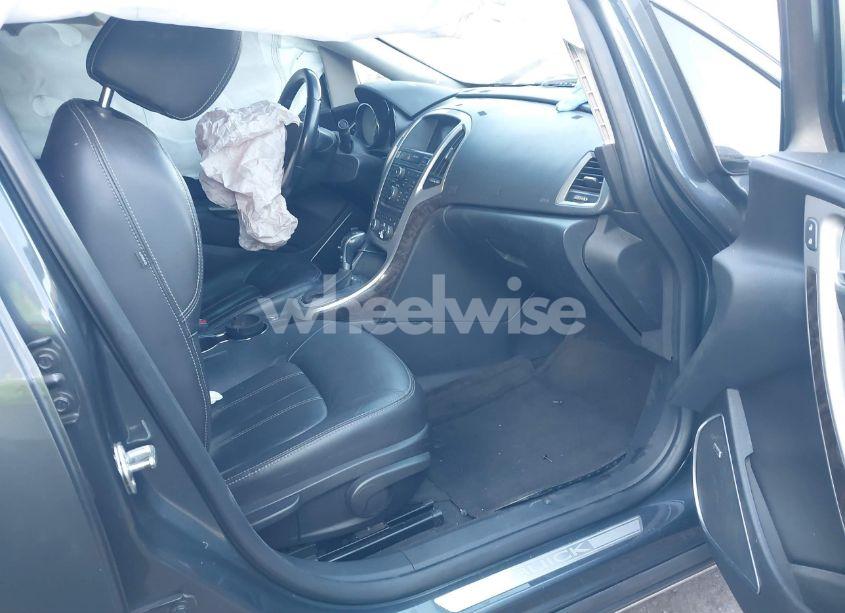 Photo 5 of 2013 Buick Verano LEATHER GROUP (VIN 1G4PS5SK8D4236863)