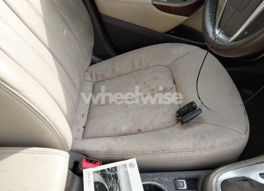 Photo 15 of 2014 Buick Verano LEATHER GROUP (VIN 1G4PS5SK8E4224178)