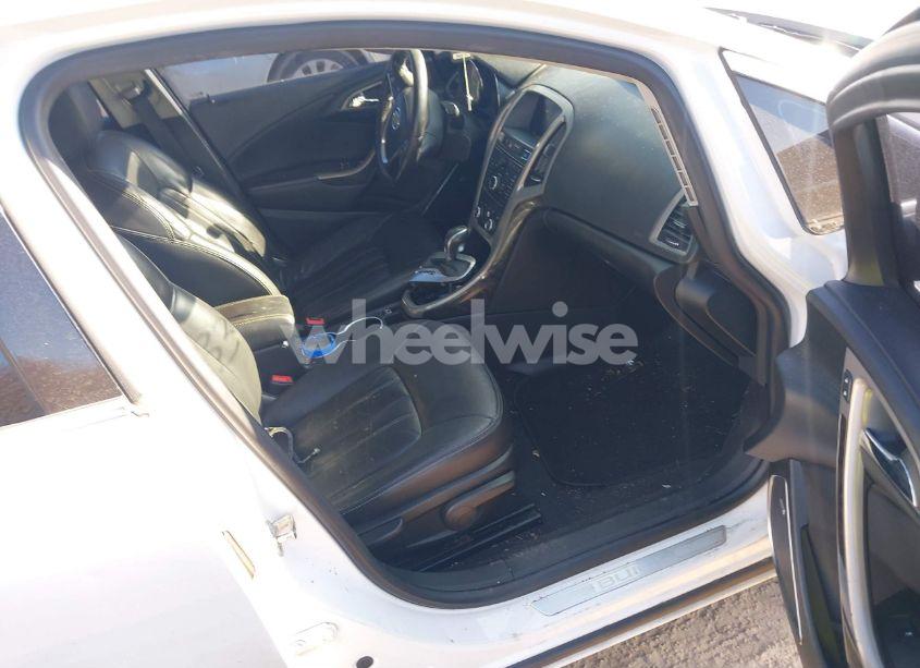 Photo 5 of 2015 Buick Verano LEATHER GROUP (VIN 1G4PS5SK8F4168258)