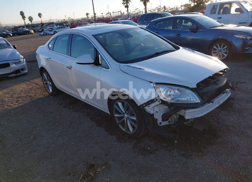 2015 Buick Verano LEATHER GROUP (VIN 1G4PS5SK8F4190390) main photo
