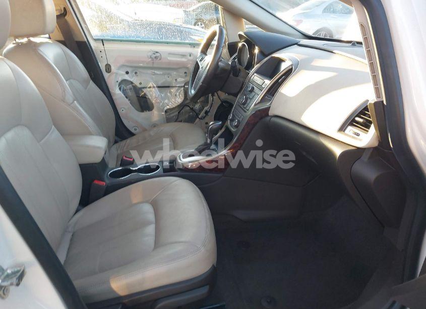 Photo 5 of 2015 Buick Verano LEATHER GROUP (VIN 1G4PS5SK8F4190390)