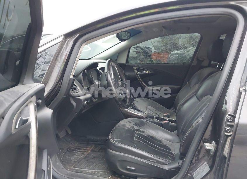 Photo 5 of 2012 Buick Verano LEATHER GROUP (VIN 1G4PS5SKXC4212658)