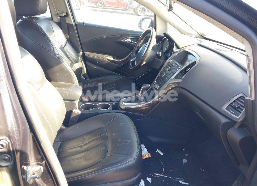 Photo 5 of 2013 Buick Verano LEATHER GROUP (VIN 1G4PS5SKXD4222589)