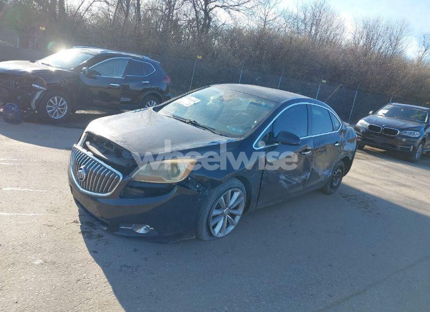 Photo 2 of 2014 Buick Verano LEATHER GROUP (VIN 1G4PS5SKXE4133607)