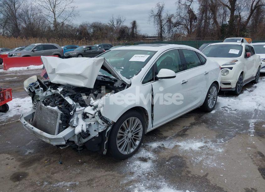 Photo 2 of 2015 Buick Verano LEATHER GROUP (VIN 1G4PS5SKXF4150408)