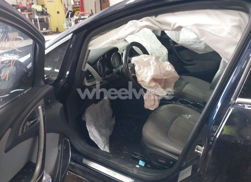 Photo 5 of 2016 Buick Verano SPORT TOURING GROUP (VIN 1G4PW5SK4G4132962)