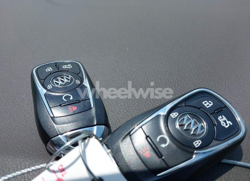 Photo 11 of 2017 Buick Lacrosse ESSENCE (VIN 1G4ZP5SS2HU173288)