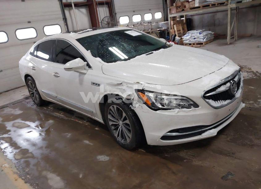 2017 Buick Lacrosse ESSENCE (VIN 1G4ZP5SS2HU211666) main photo