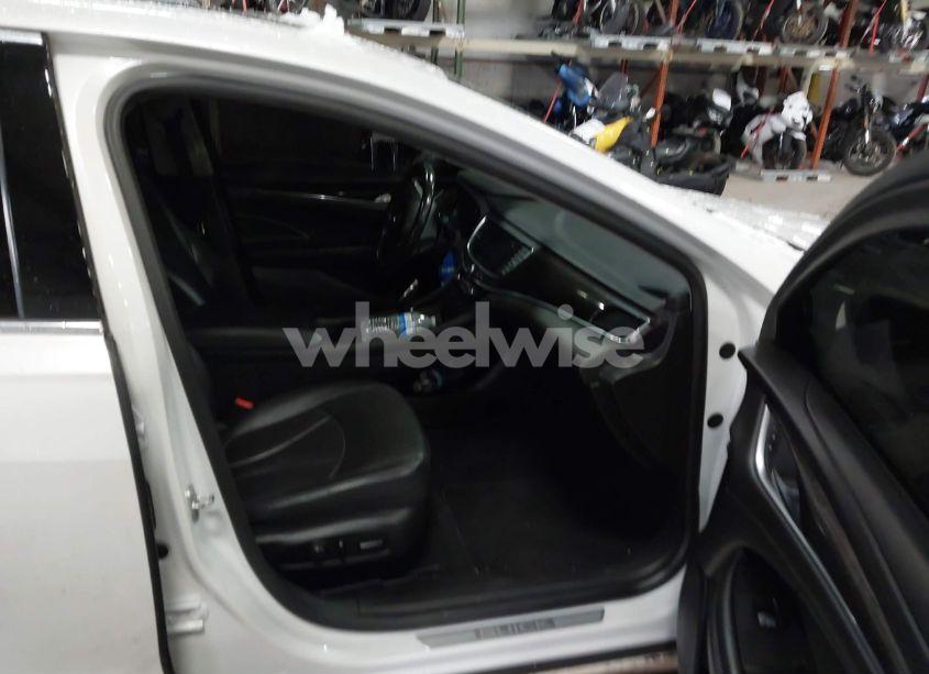 Photo 5 of 2017 Buick Lacrosse ESSENCE (VIN 1G4ZP5SS2HU211666)