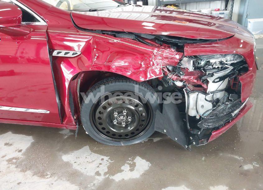 Photo 6 of 2019 Buick Lacrosse FWD ESSENCE (VIN 1G4ZP5SS3KU104424)