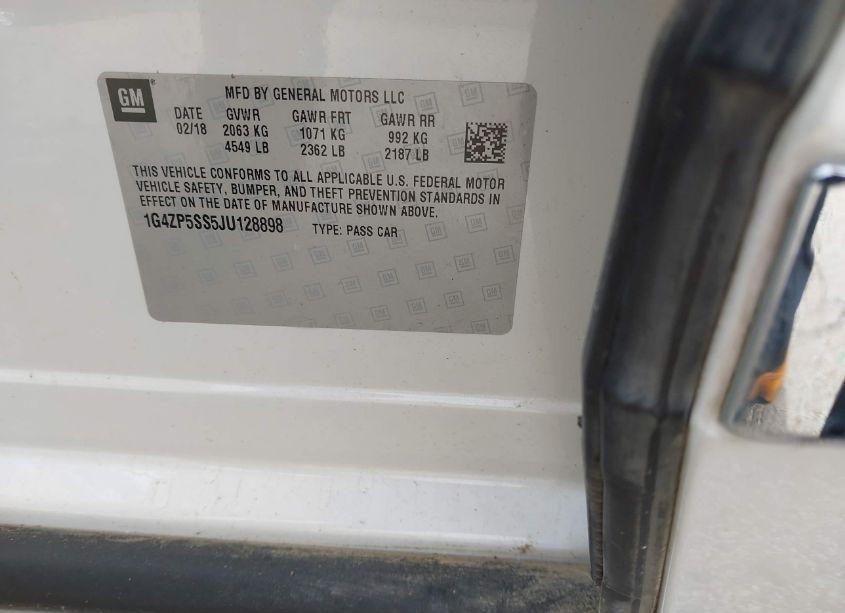 Photo 9 of 2018 Buick Lacrosse ESSENCE (VIN 1G4ZP5SS5JU128898)