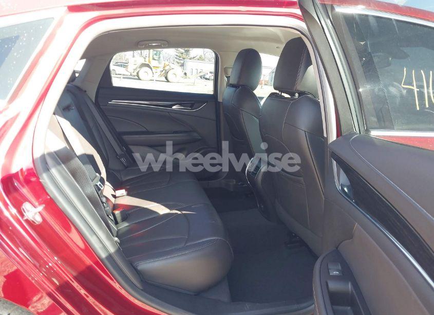 Photo 8 of 2018 Buick Lacrosse ESSENCE (VIN 1G4ZP5SS9JU114485)