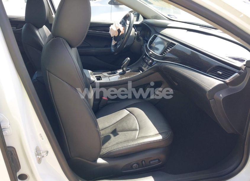 Photo 5 of 2018 Buick Lacrosse ESSENCE (VIN 1G4ZP5SZ7JU128026)