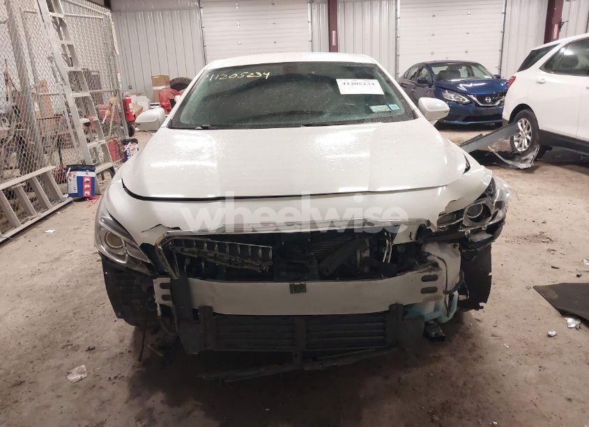 Photo 13 of 2018 Buick Lacrosse ESSENCE (VIN 1G4ZP5SZ9JU132949)