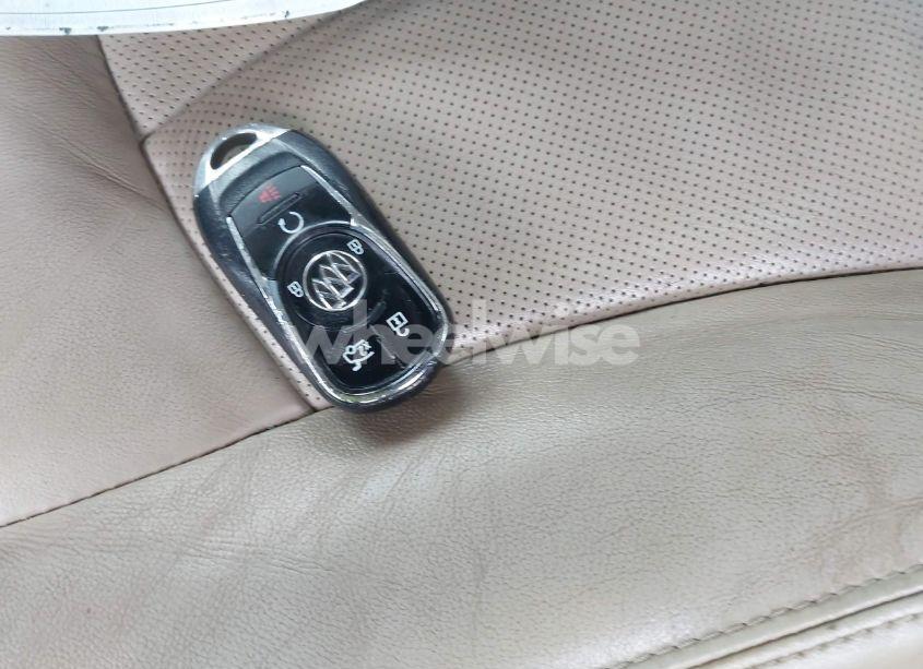 Photo 11 of 2017 Buick Lacrosse PREMIUM (VIN 1G4ZR5SS2HU122917)