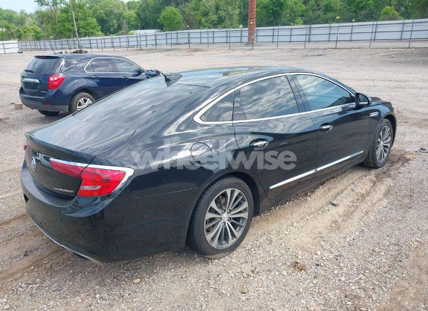 Photo 4 of 2018 Buick Lacrosse PREMIUM (VIN 1G4ZR5SS8JU117632)