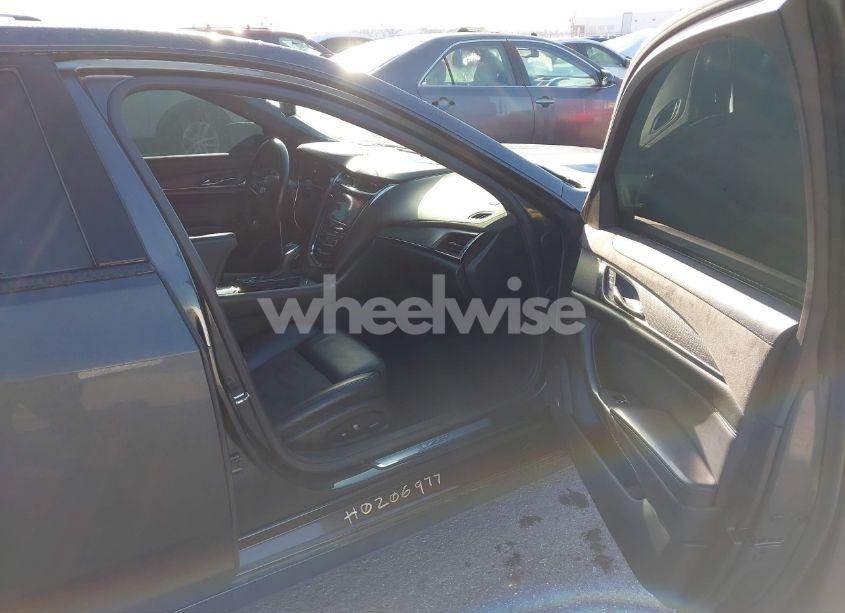 Photo 5 of 2017 Cadillac Cts-v N/A (VIN 1G6A15S65H0206977)