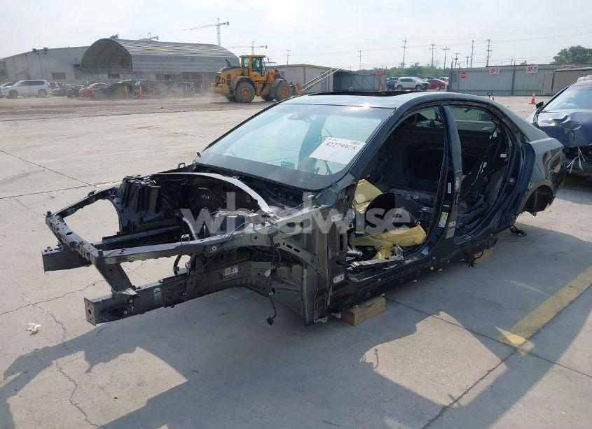 Photo 2 of 2017 Cadillac Cts-v N/A (VIN 1G6A15S6XH0143312)