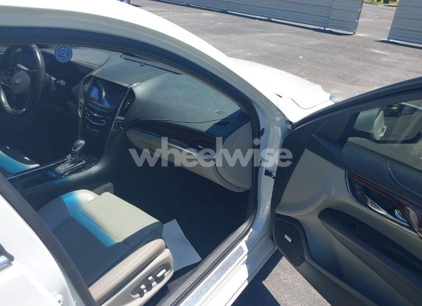 Photo 5 of 2016 Cadillac Ats LUXURY COLLECTION (VIN 1G6AB5RX4G0133529)