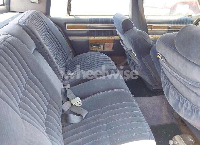 Photo 8 of 1984 Cadillac Deville N/A (VIN 1G6AM6989E9064371)