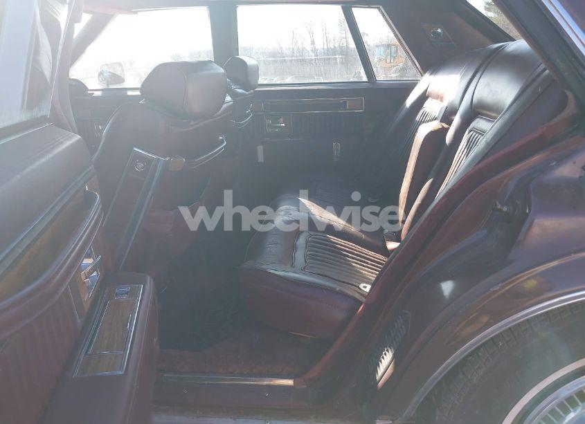 Photo 8 of 1983 Cadillac Seville (VIN 1G6AS6986DE804244)
