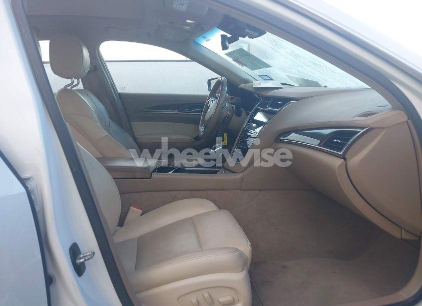 Photo 5 of 2015 Cadillac Cts LUXURY (VIN 1G6AX5S37F0110494)