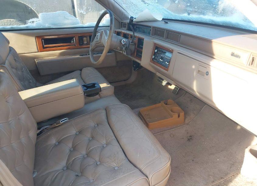 Photo 5 of 1989 Cadillac Fleetwood (VIN 1G6CB1155K4346793)