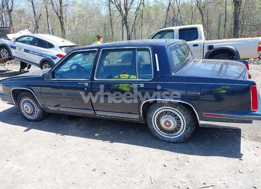 Photo 14 of 1988 Cadillac Fleetwood DELEGANCE (VIN 1G6CB5153J4265796)