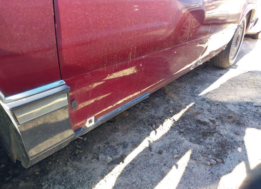 Photo 12 of 1991 Cadillac Deville N/A (VIN 1G6CD53B3M4269994)