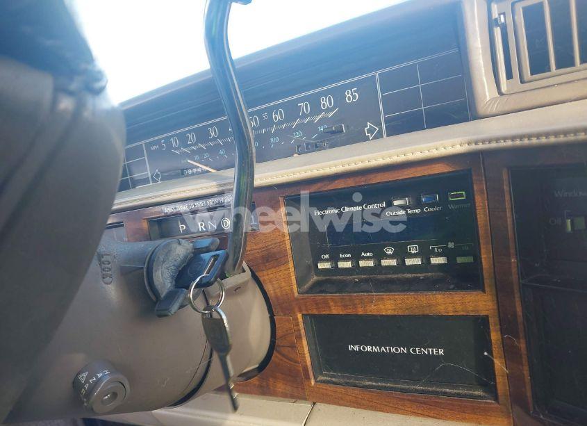 Photo 11 of 1993 Cadillac Deville N/A (VIN 1G6CD53B5P4261285)