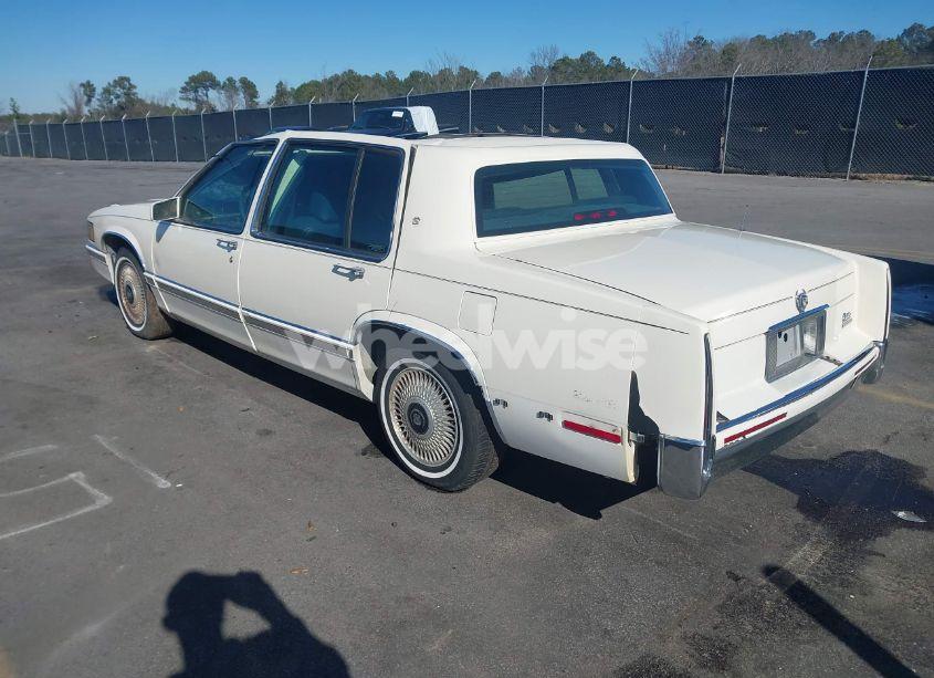 Photo 3 of 1993 Cadillac Deville N/A (VIN 1G6CD53B8P4282163)