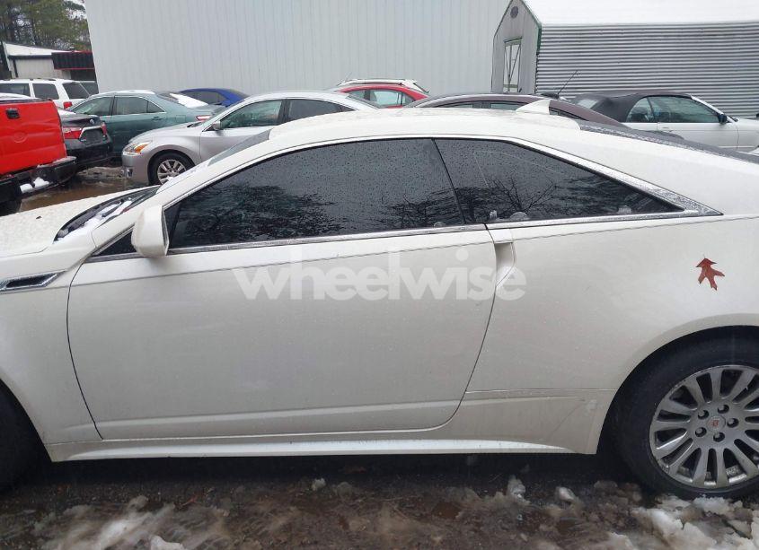 Photo 14 of 2014 Cadillac Cts STANDARD (VIN 1G6DA1E38E0125684)