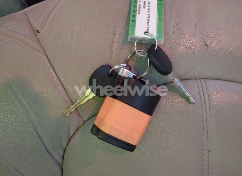 Photo 11 of 2011 Cadillac Cts STANDARD (VIN 1G6DA5EY1B0152918)