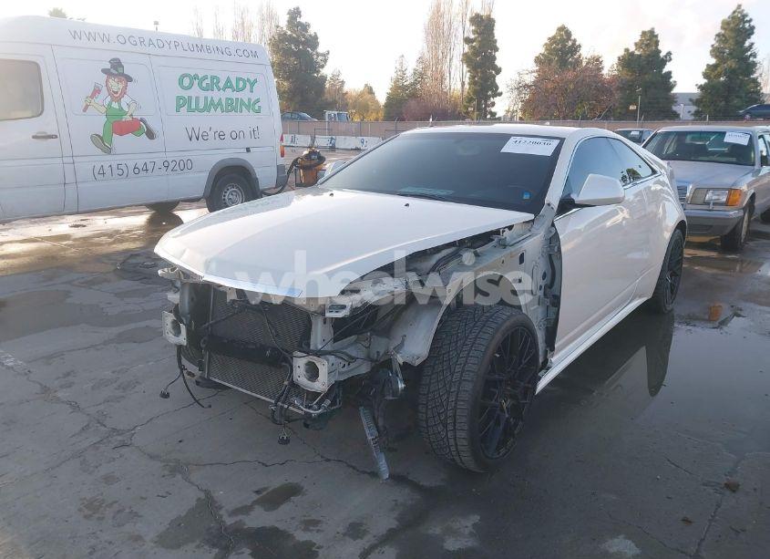 Photo 2 of 2014 Cadillac Cts STANDARD (VIN 1G6DE1E38E0168104)