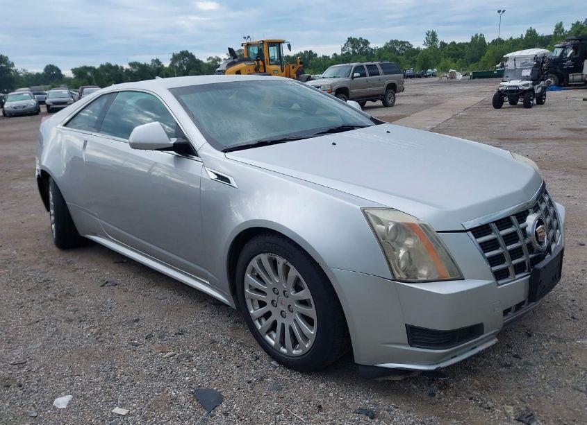 2014 Cadillac Cts STANDARD (VIN 1G6DE1E3XE0124573) main photo