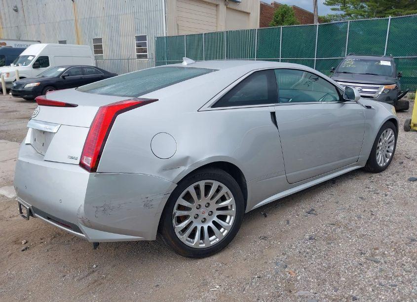 Photo 4 of 2014 Cadillac Cts STANDARD (VIN 1G6DE1E3XE0124573)