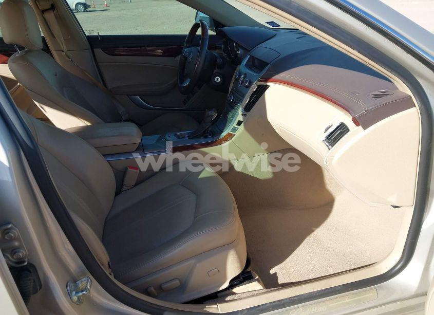 Photo 5 of 2013 Cadillac Cts LUXURY (VIN 1G6DE5E50D0142328)