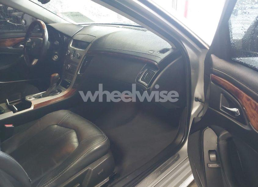 Photo 5 of 2012 Cadillac Cts LUXURY (VIN 1G6DE5E58C0138378)