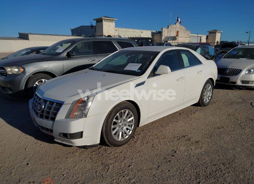 Photo 2 of 2013 Cadillac Cts LUXURY (VIN 1G6DE5E59D0113913)