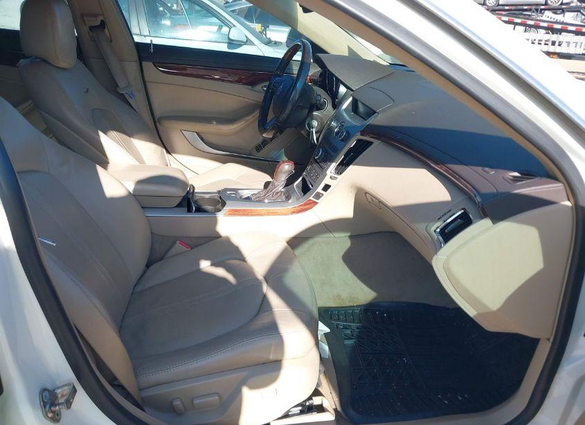 Photo 5 of 2010 Cadillac Cts LUXURY (VIN 1G6DE5EG3A0132261)