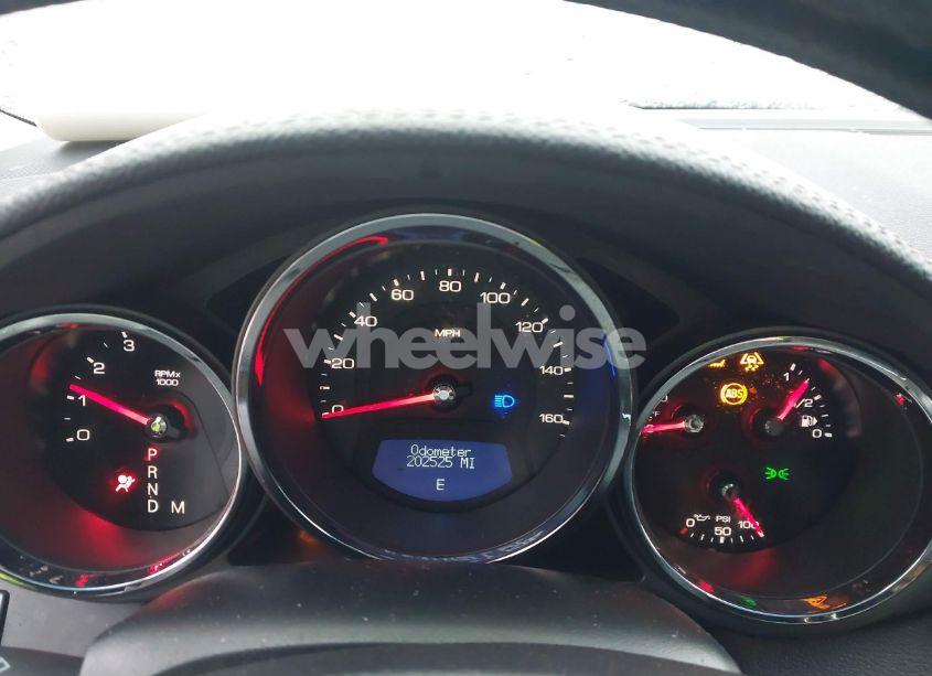 Photo 15 of 2008 Cadillac Cts STANDARD (VIN 1G6DF577080175539)