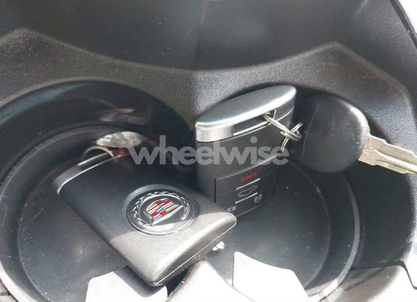 Photo 11 of 2009 Cadillac Cts STANDARD (VIN 1G6DF577990165089)