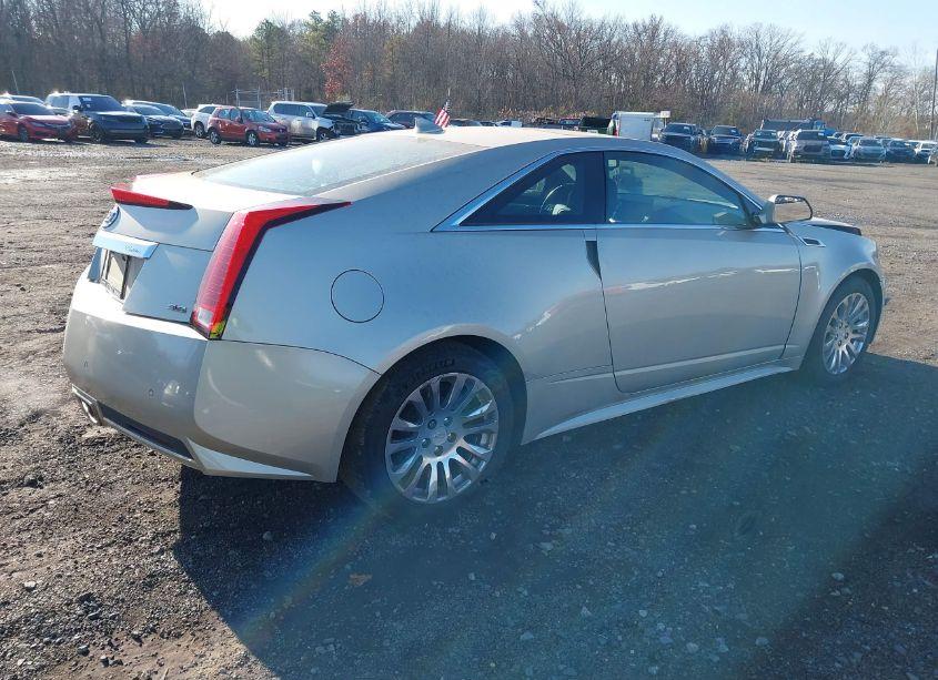 Photo 4 of 2014 Cadillac Cts PERFORMANCE (VIN 1G6DG1E31E0190813)