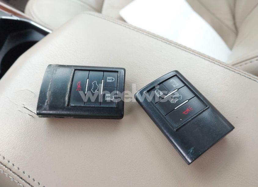 Photo 11 of 2009 Cadillac Cts STANDARD (VIN 1G6DG577790121184)