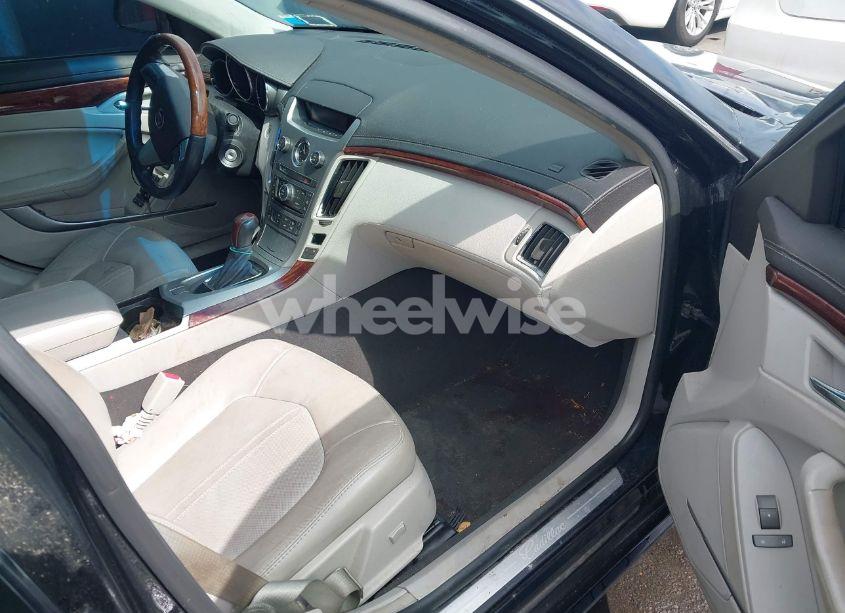 Photo 5 of 2013 Cadillac Cts LUXURY (VIN 1G6DG5E52D0104450)