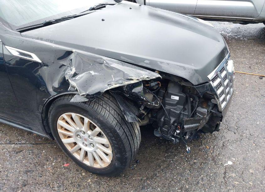 Photo 6 of 2013 Cadillac Cts LUXURY (VIN 1G6DG5E54D0107902)