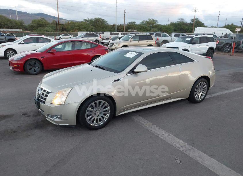 Photo 2 of 2014 Cadillac Cts PREMIUM (VIN 1G6DH1E37E0128619)