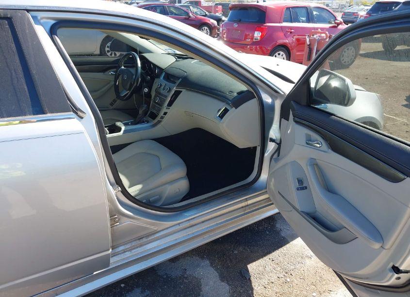 Photo 5 of 2010 Cadillac Cts STANDARD (VIN 1G6DL5EV7A0124782)