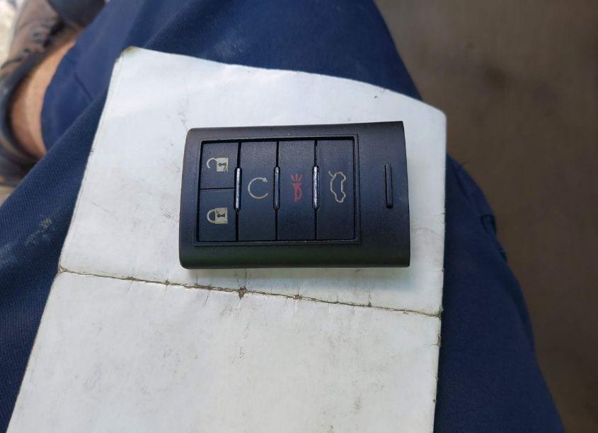 Photo 11 of 2008 Cadillac Cts STANDARD (VIN 1G6DM577180110026)